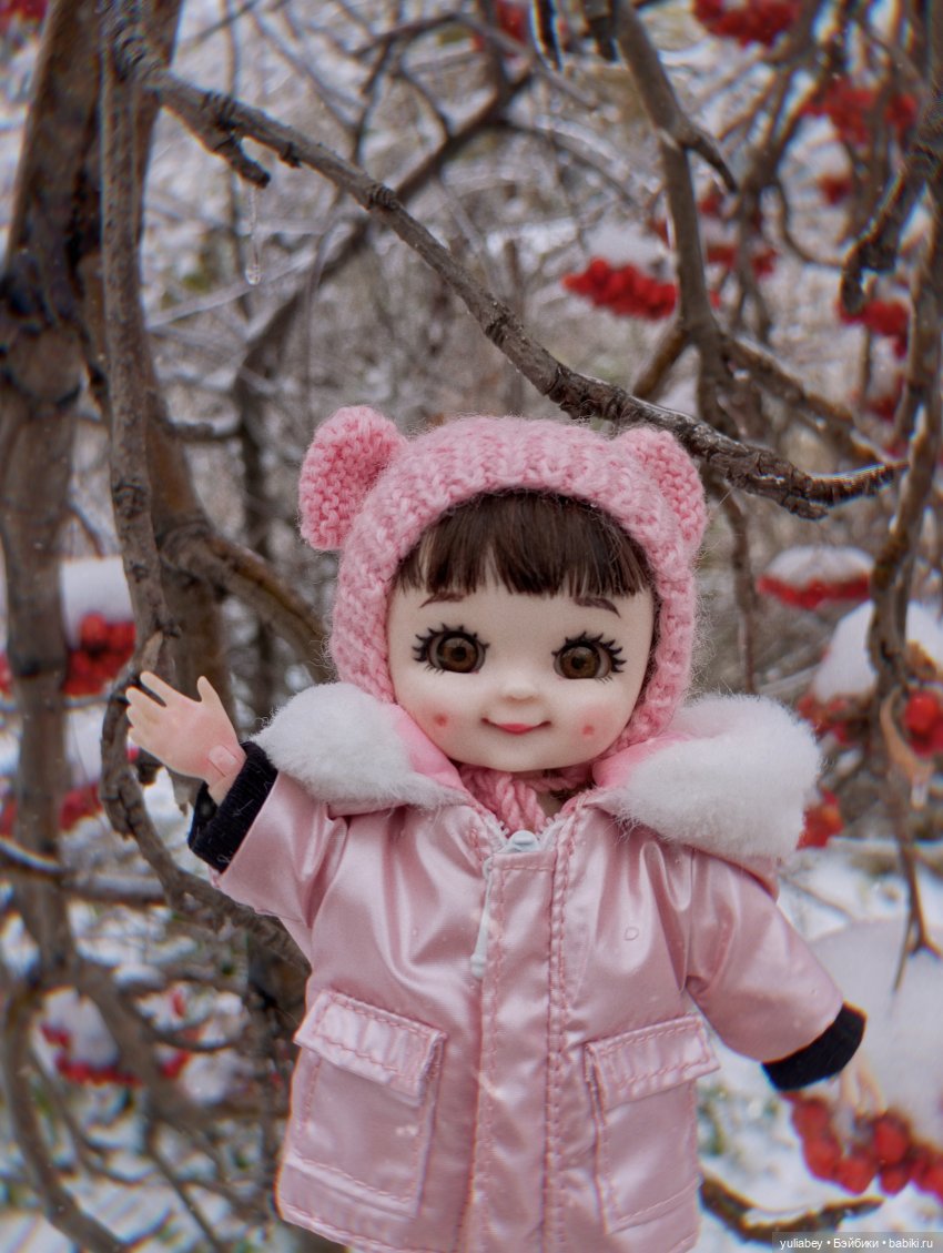 Куклогорск. Мы с Дашей гуляем