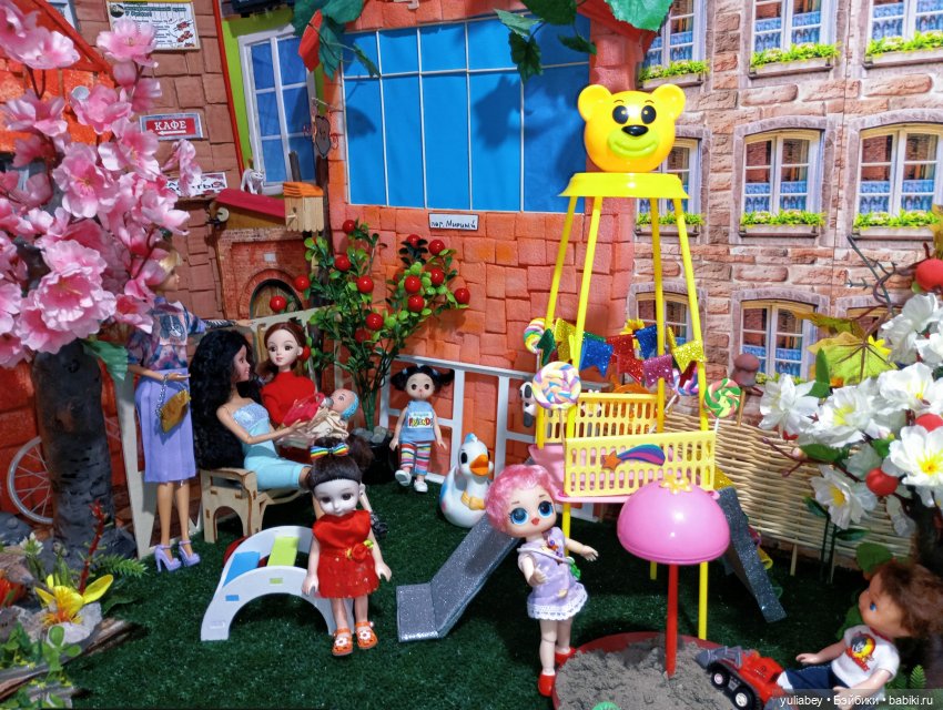 Куклогорск. Самая обаятельная и привлекательная.💚