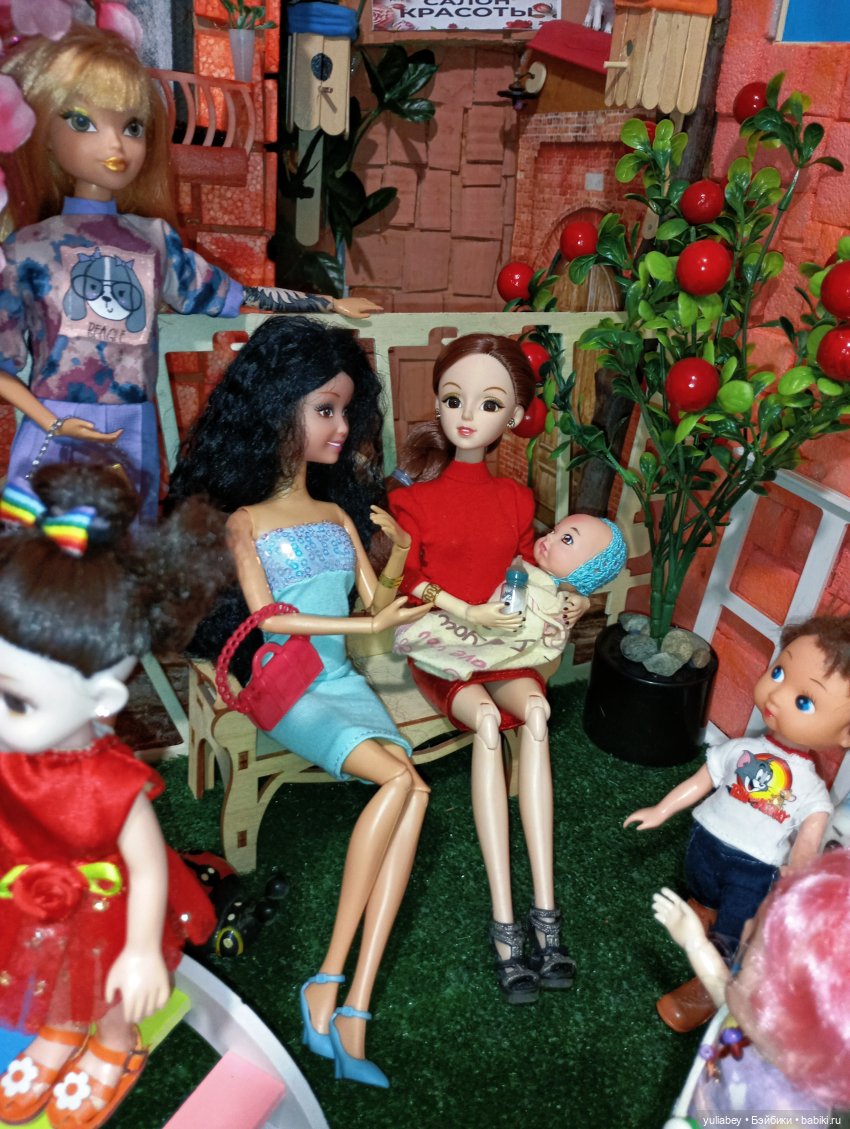 Куклогорск. Самая обаятельная и привлекательная.💚