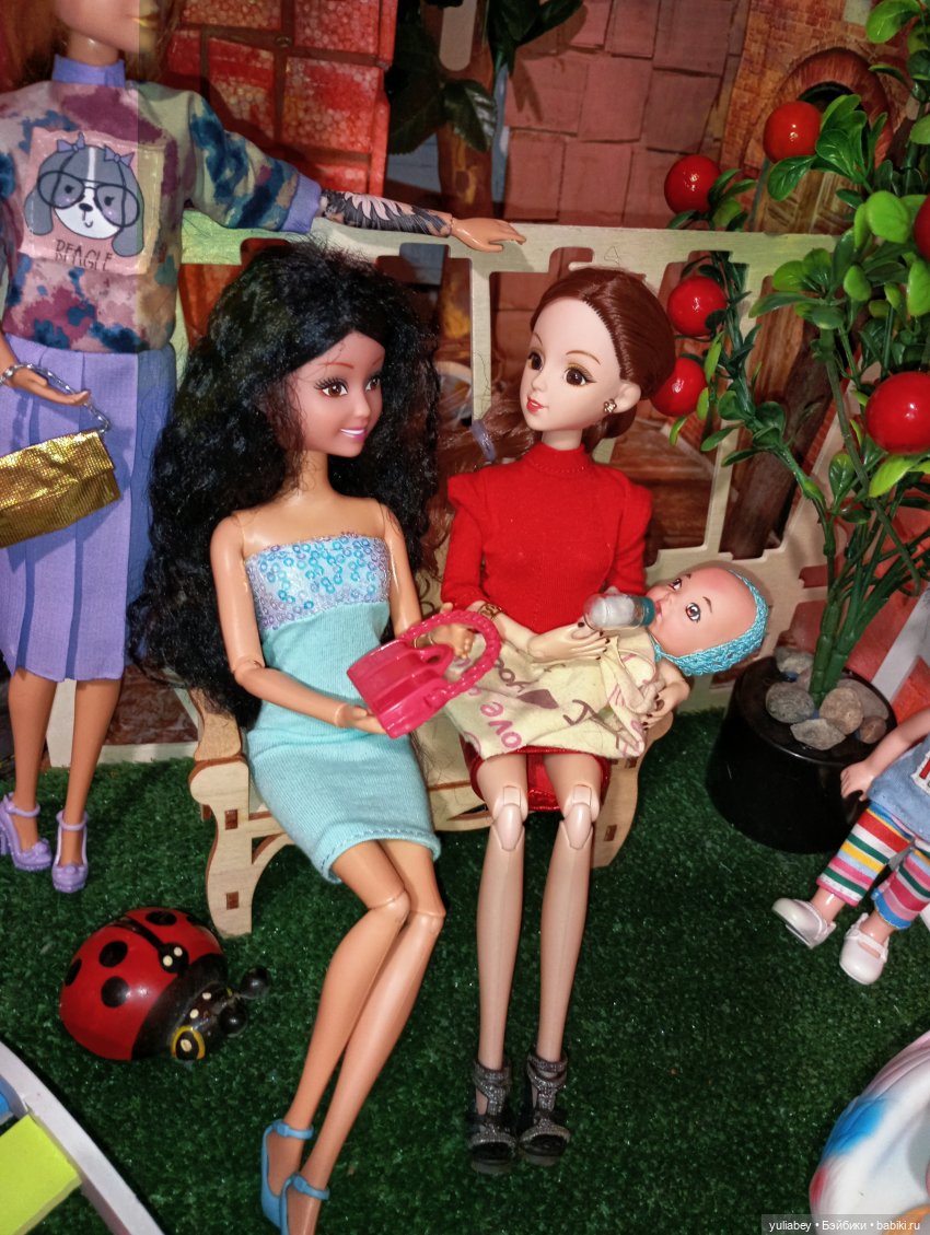 Куклогорск. Самая обаятельная и привлекательная.💚