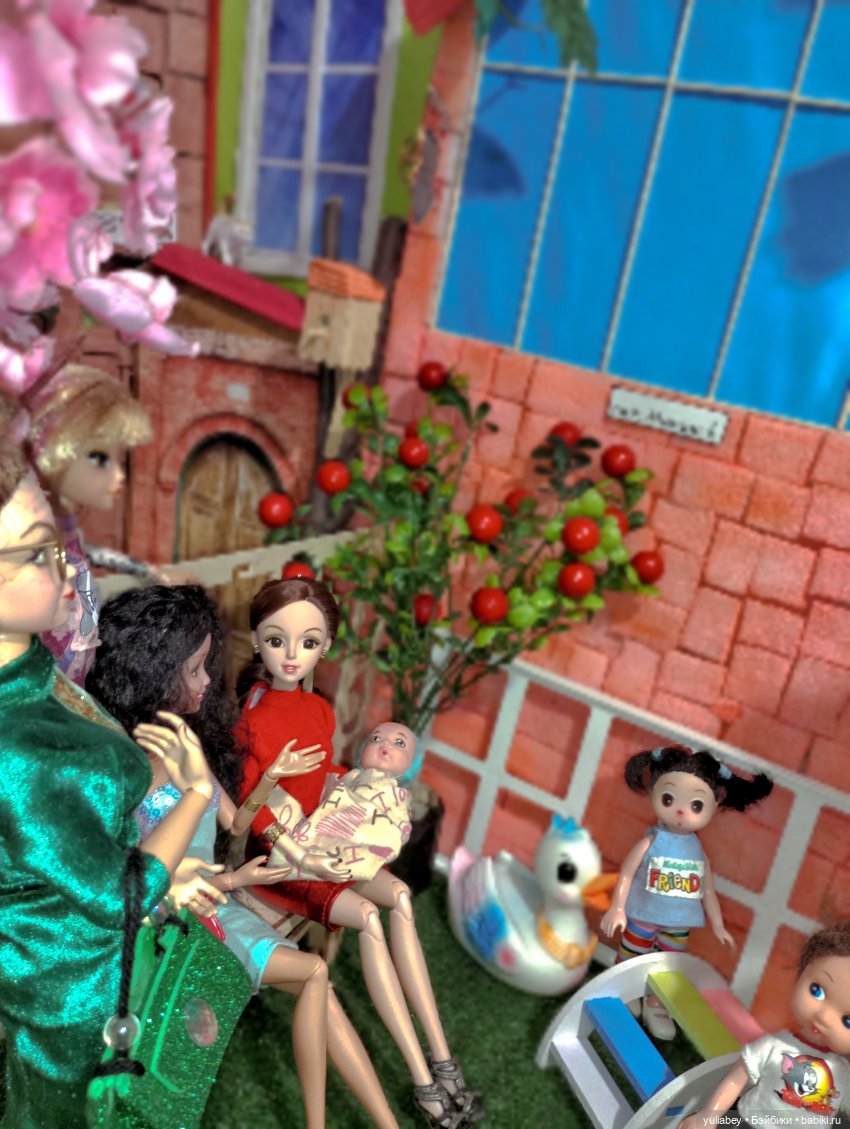 Куклогорск. Самая обаятельная и привлекательная.💚