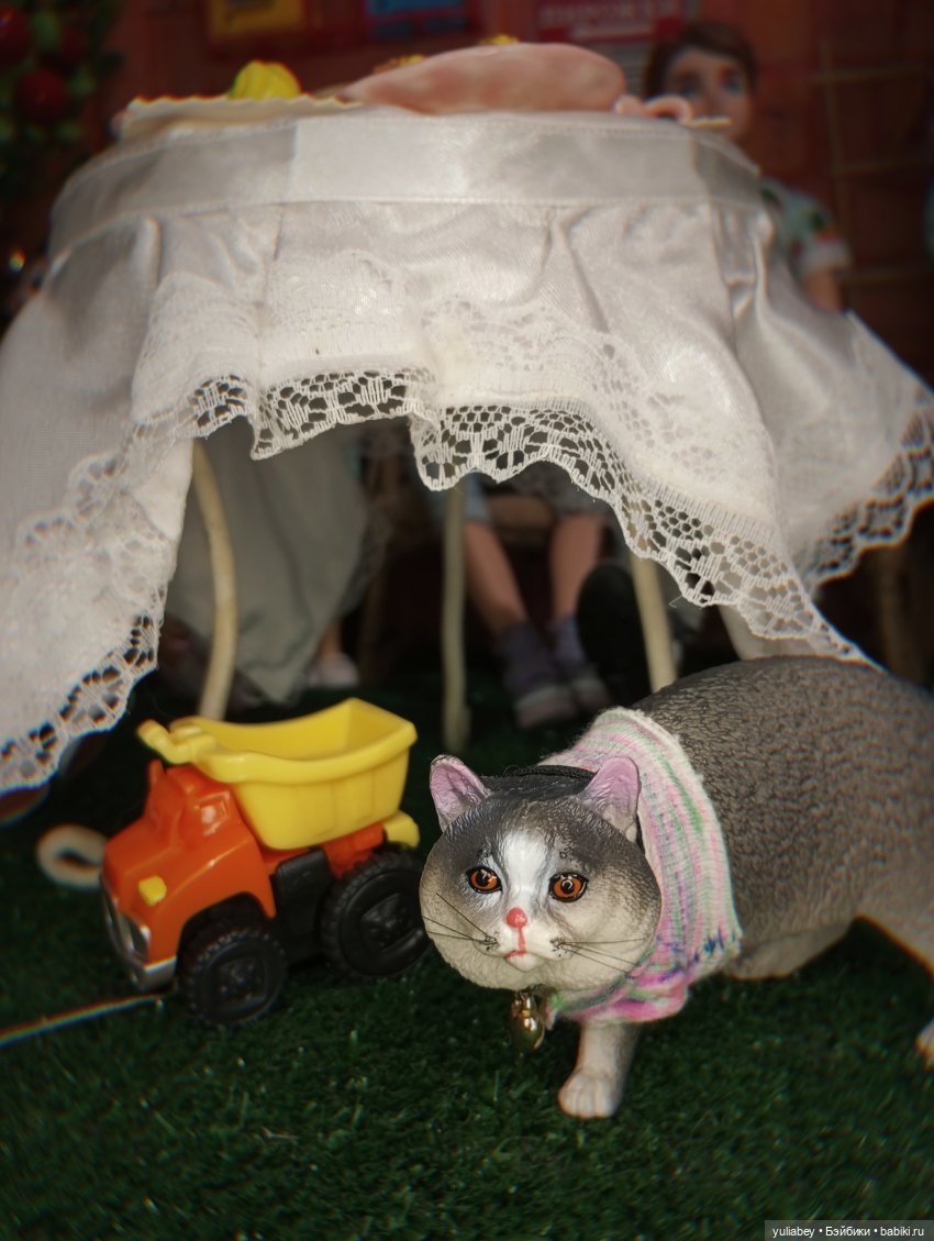 Куклогорск. Жарим колбаски 🥓🥓🥓🫕 (фото 6)