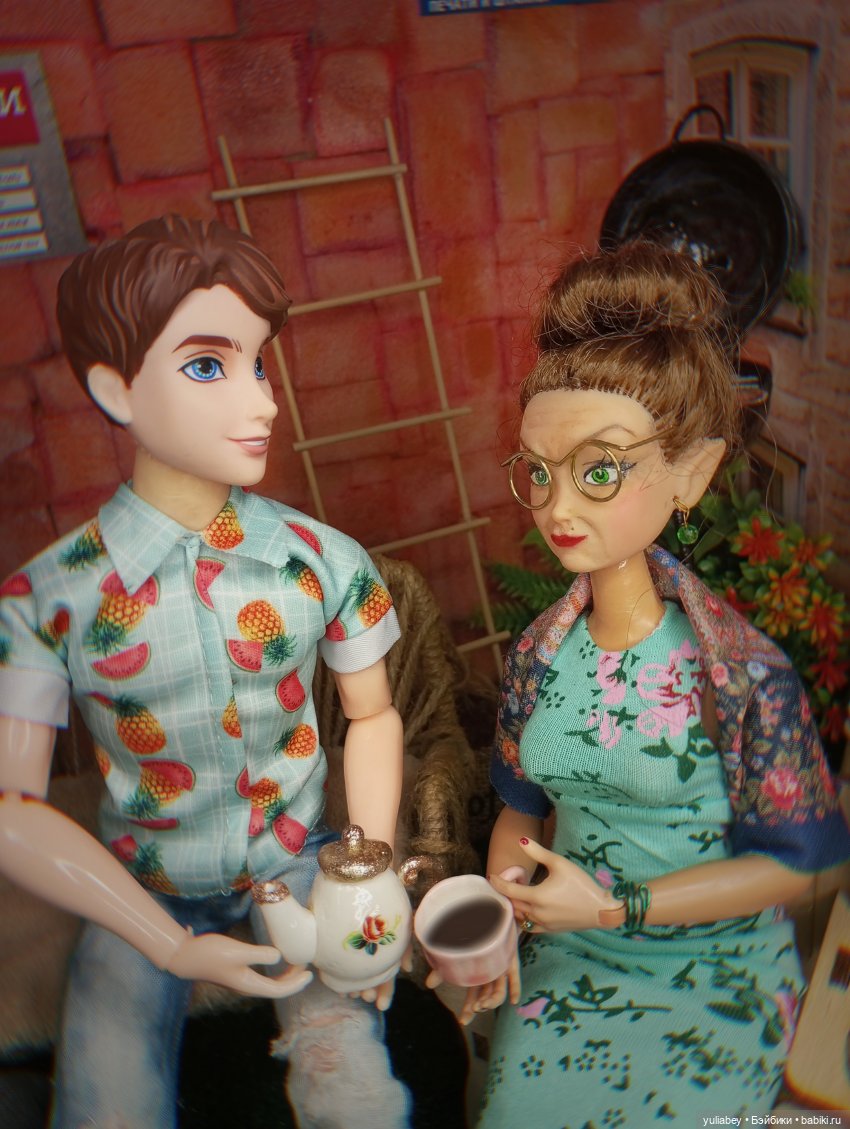 Куклогорск. Жарим колбаски 🥓🥓🥓🫕