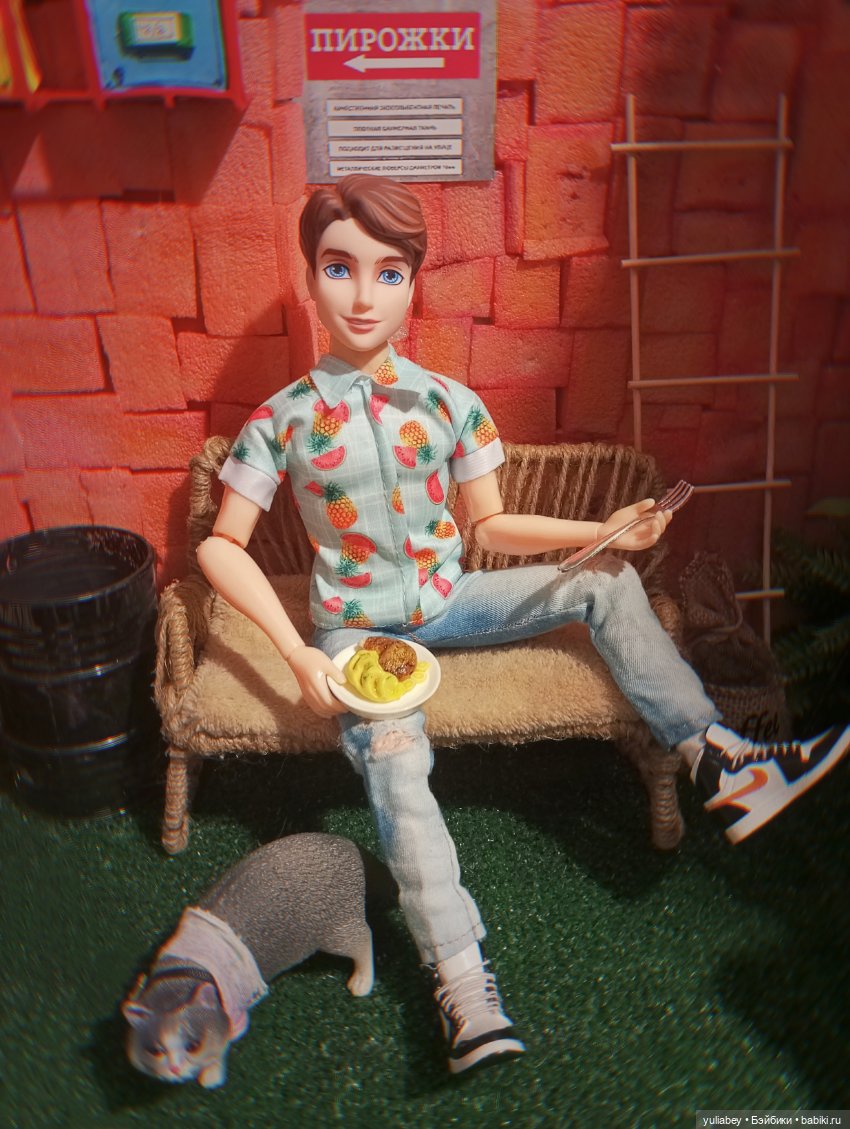 Куклогорск. Жарим колбаски 🥓🥓🥓🫕