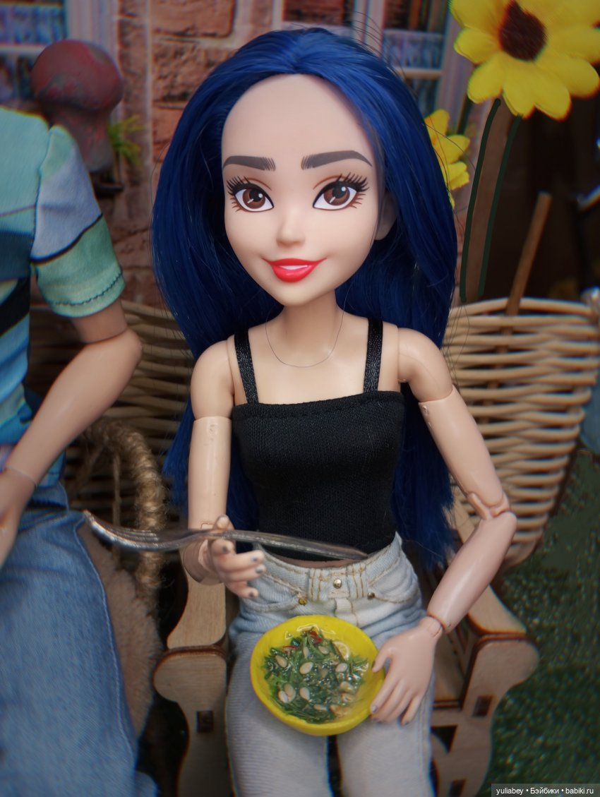 Куклогорск. Жарим колбаски 🥓🥓🥓🫕