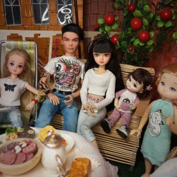 Куклогорск. Жарим колбаски 🥓🥓🥓🫕