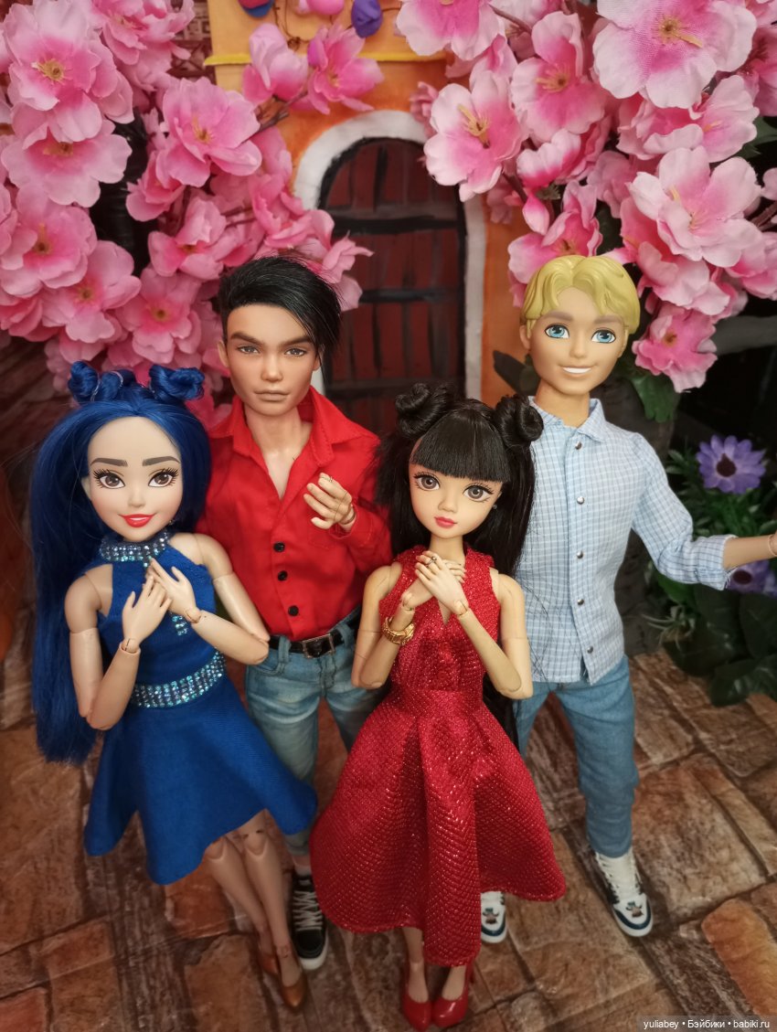 Музфест 2025. Куклогорск с песней "Куклогорск"