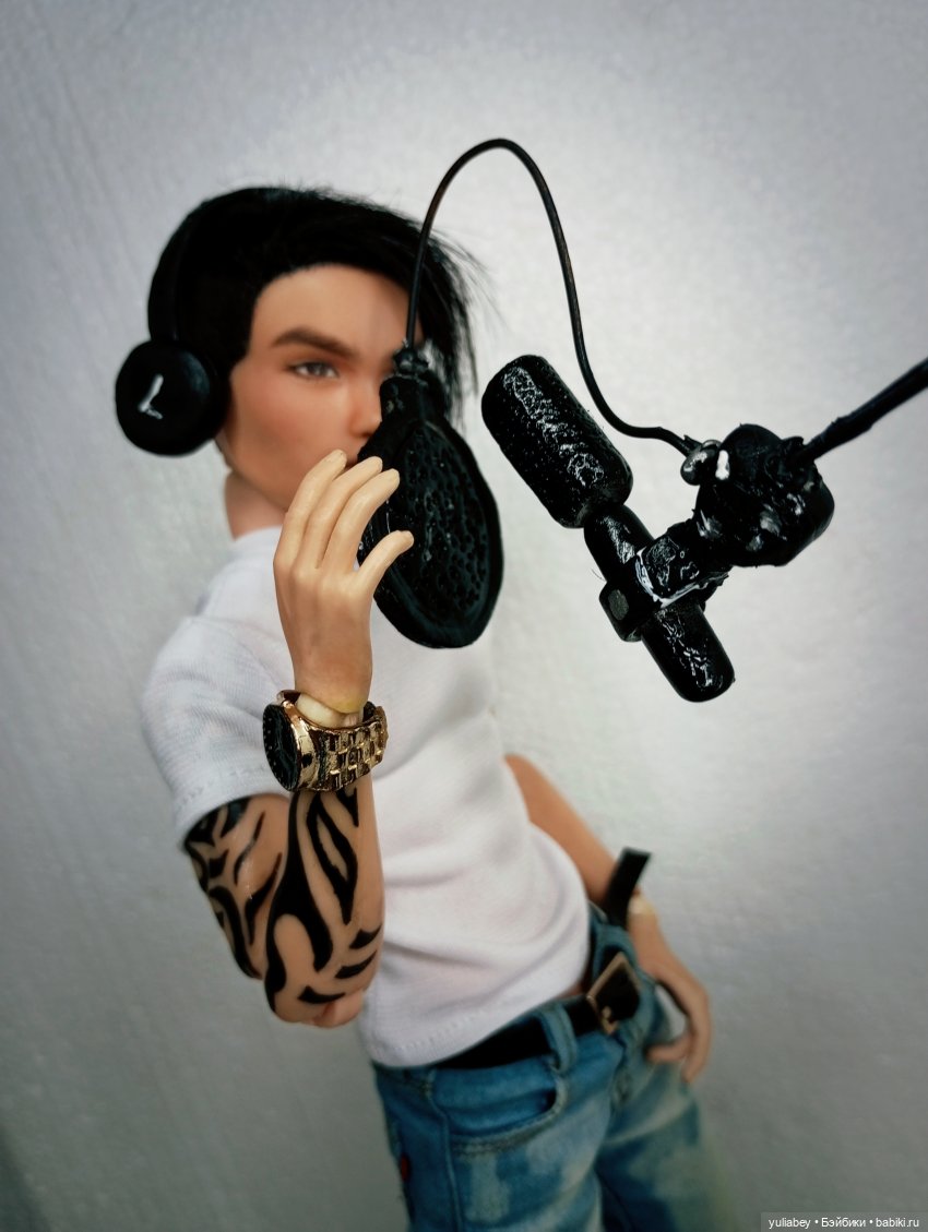 Куклогорск. Потому что она здесь