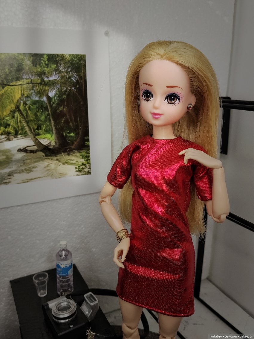 Куклогорск. Потому что она здесь