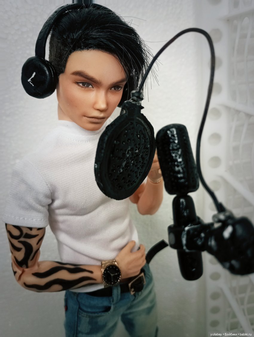 Куклогорск. Потому что она здесь