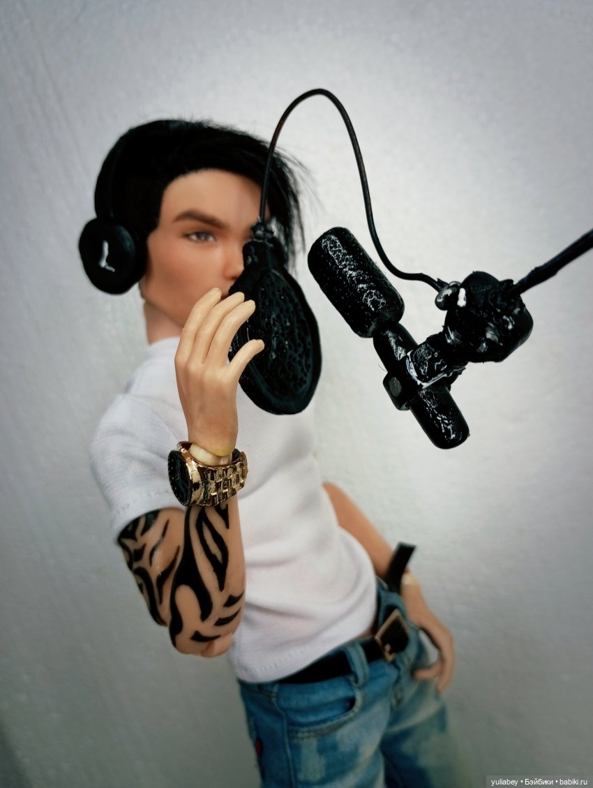 Куклогорск. Потому что она здесь