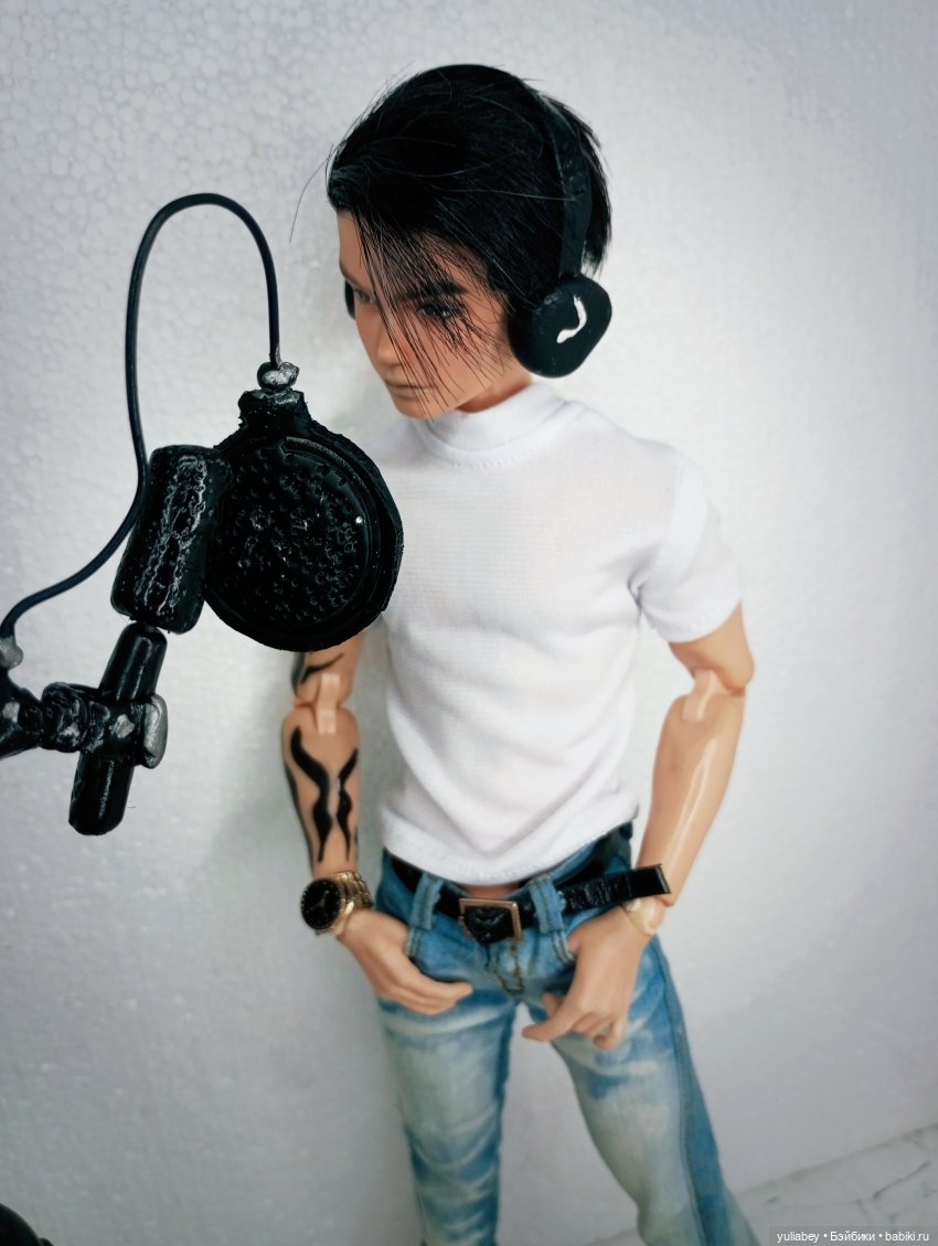 Куклогорск. Потому что она здесь