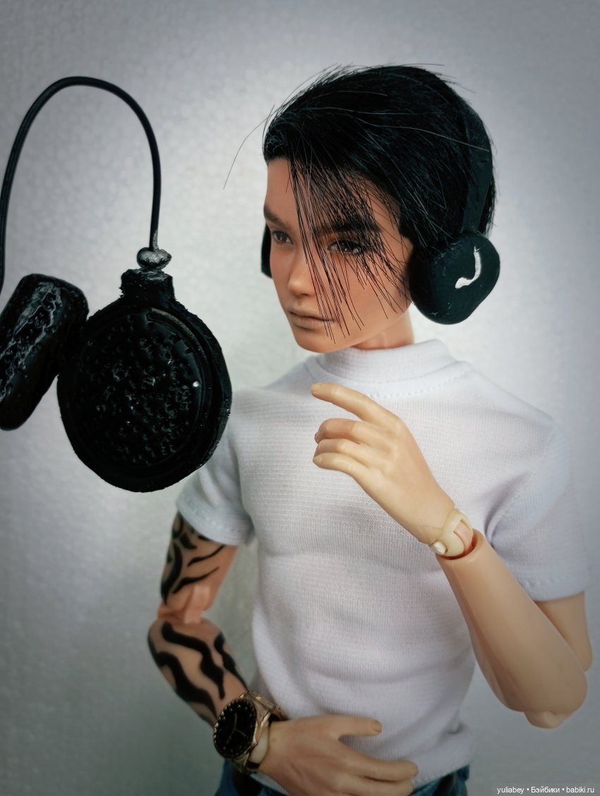 Куклогорск. Потому что она здесь