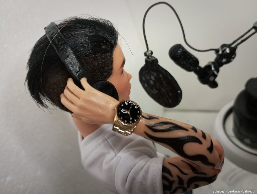 Куклогорск. Потому что она здесь