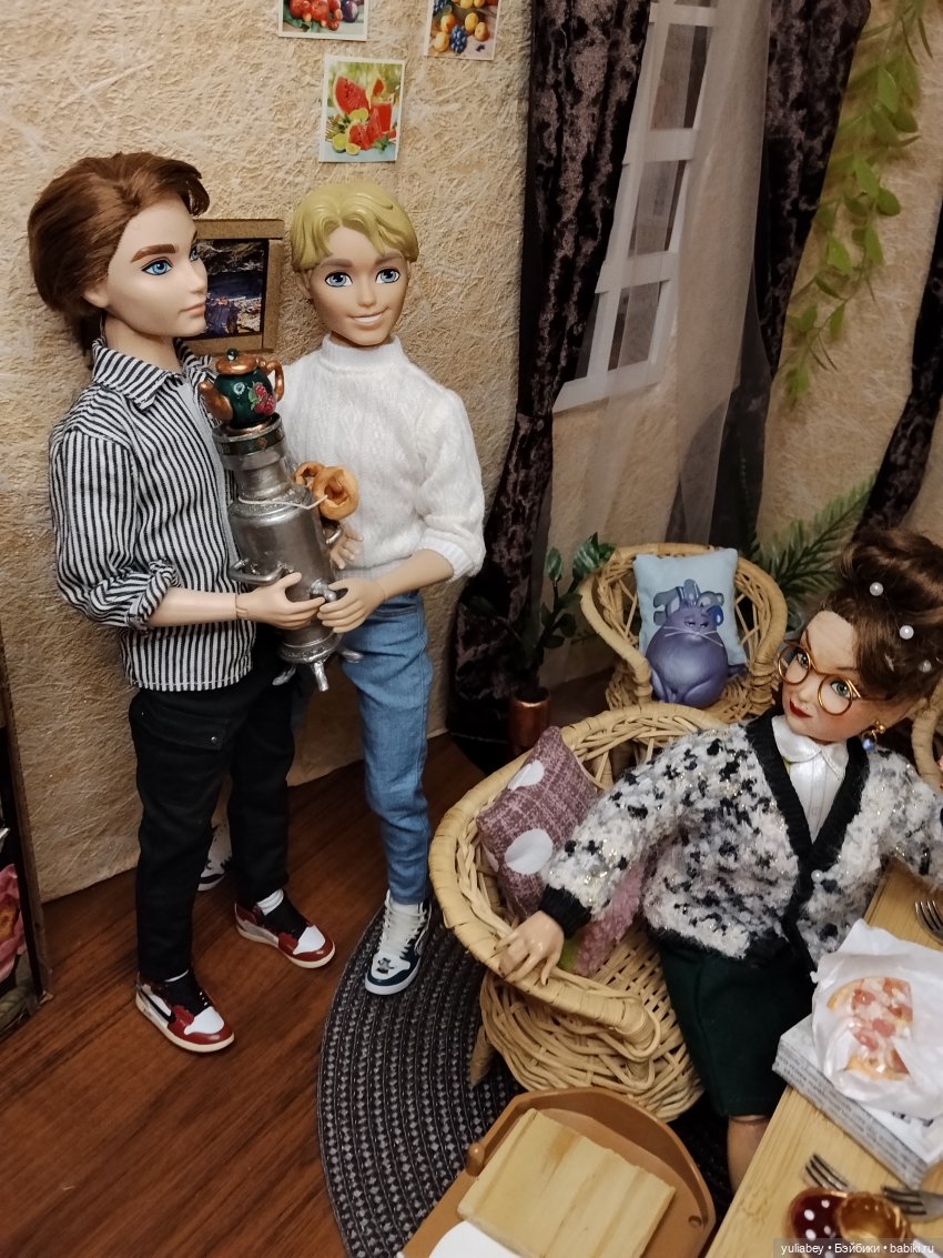 Куклогорск. Заморские гости