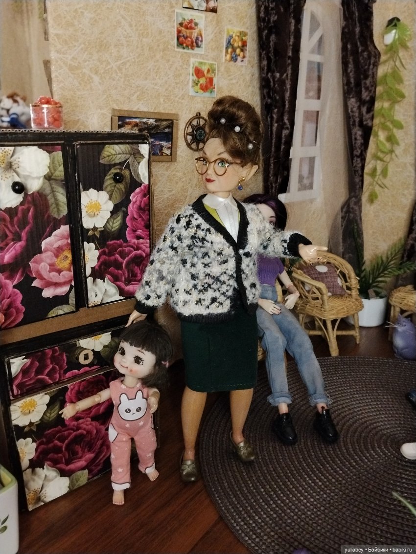 Куклогорск. Заморские гости