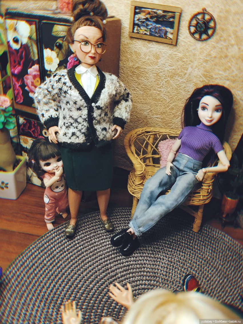 Куклогорск. Заморские гости