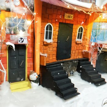 Куклогорск. Заморские гости.