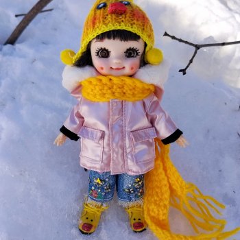 Дашка гуляет.