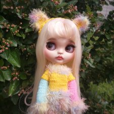 Стелла на прогулке