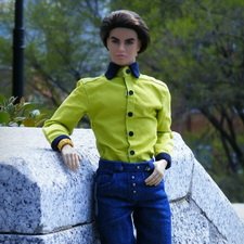 Никон в парке на Лазо