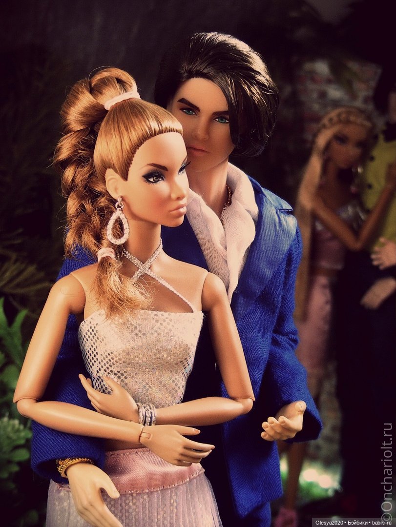 Тусня у заднего входа в клуб 🎼 (фото 5)