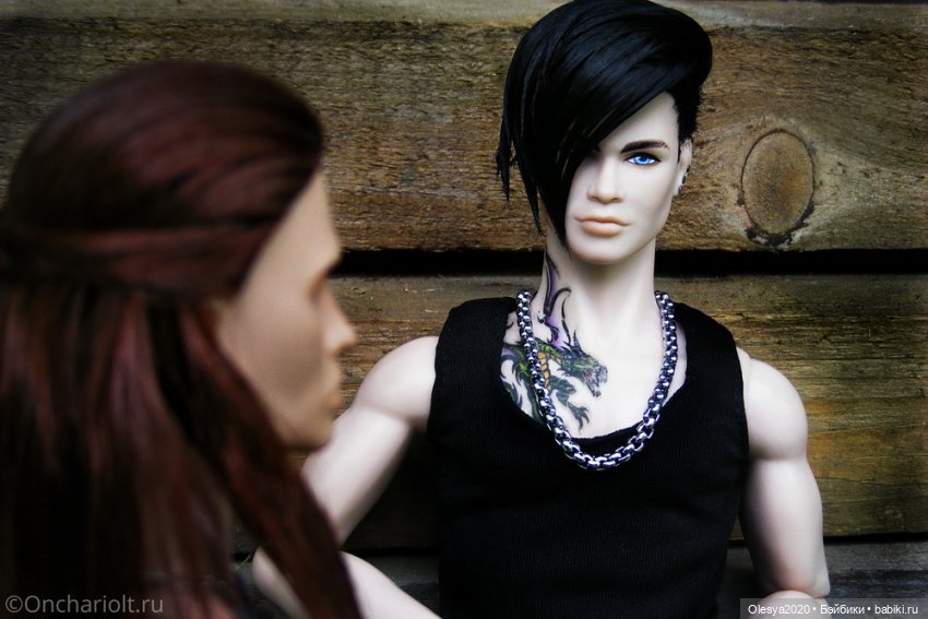 Много мущ-щ-щин собралось в одном месте 😅