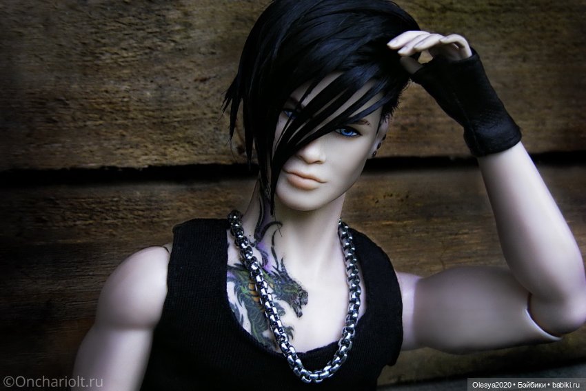 Много мущ-щ-щин собралось в одном месте 😅