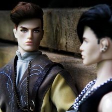 Много мущ-щ-щин собралось в одном месте 😅