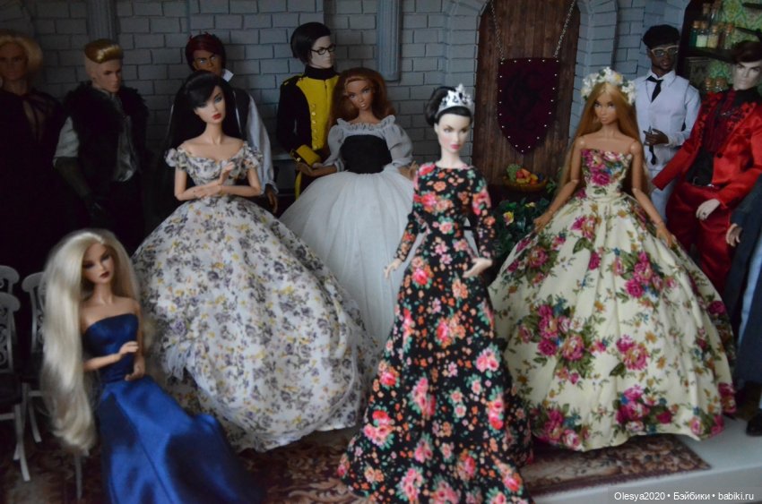 Большая стройка каминного зала во дворце Этельстоун 🏰