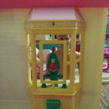 Нужна помощь идентифицировать кукольный домик