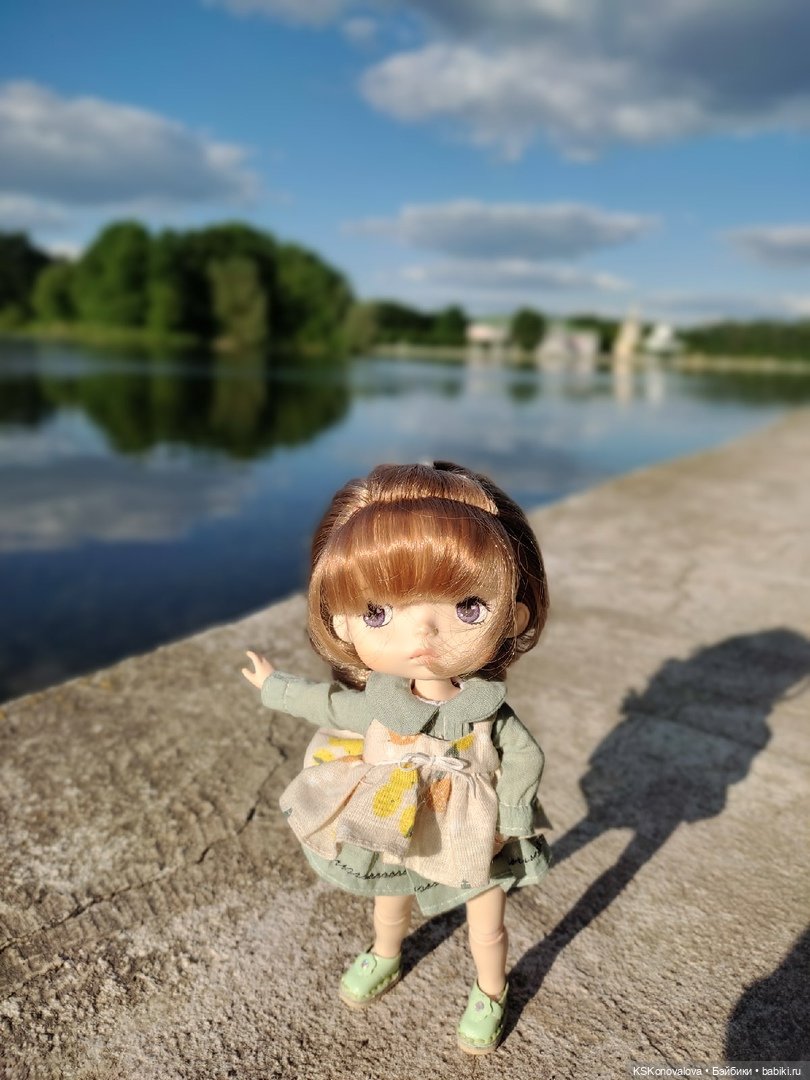 Про Симочкину прогулку и про добрую куклу Little You / Милая крошка