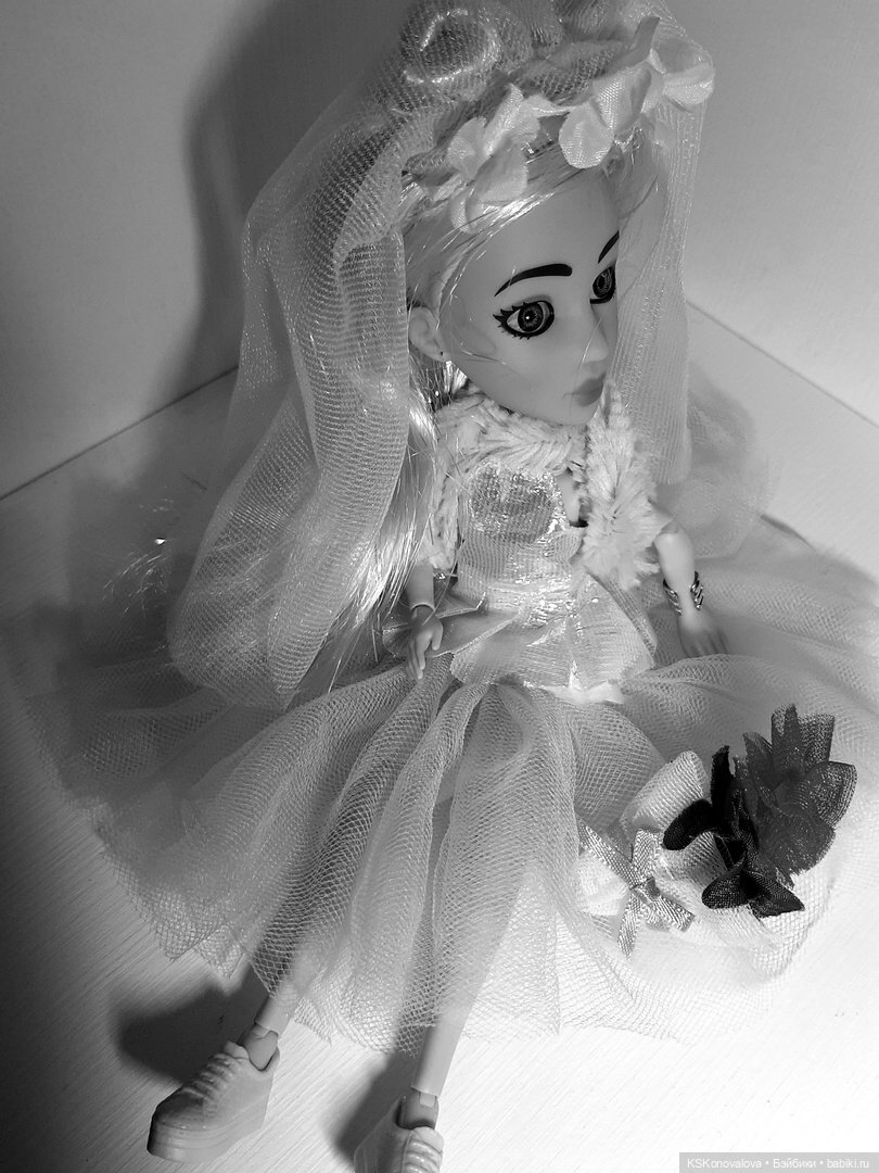 Как инстадива Эхо на флешмоб невест попала (фото 7)