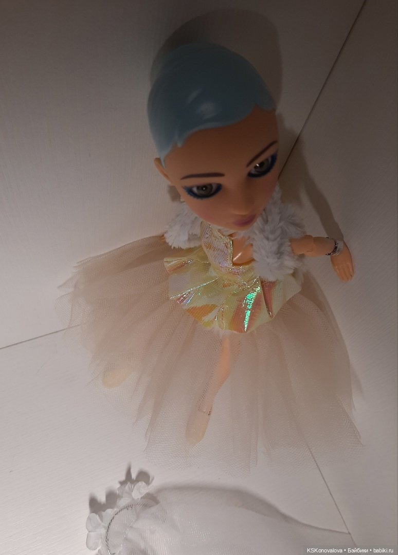 Как инстадива Эхо на флешмоб невест попала