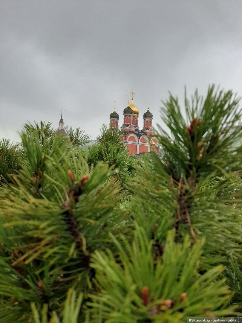 Гостиный Двор. Выставка подарков