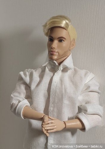 Карабас Барабас - владелец кукольного театра