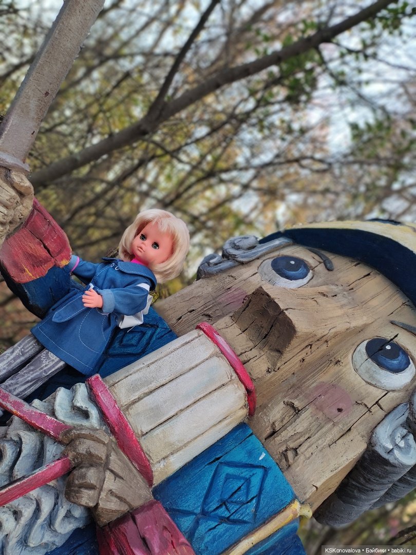 Свершилось - Первая в её жизни прогулка