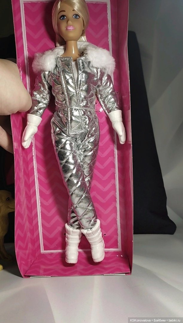 Довольная как слон — Аналоги Барби и куклы 1/6: клоны 90 (фото 5)