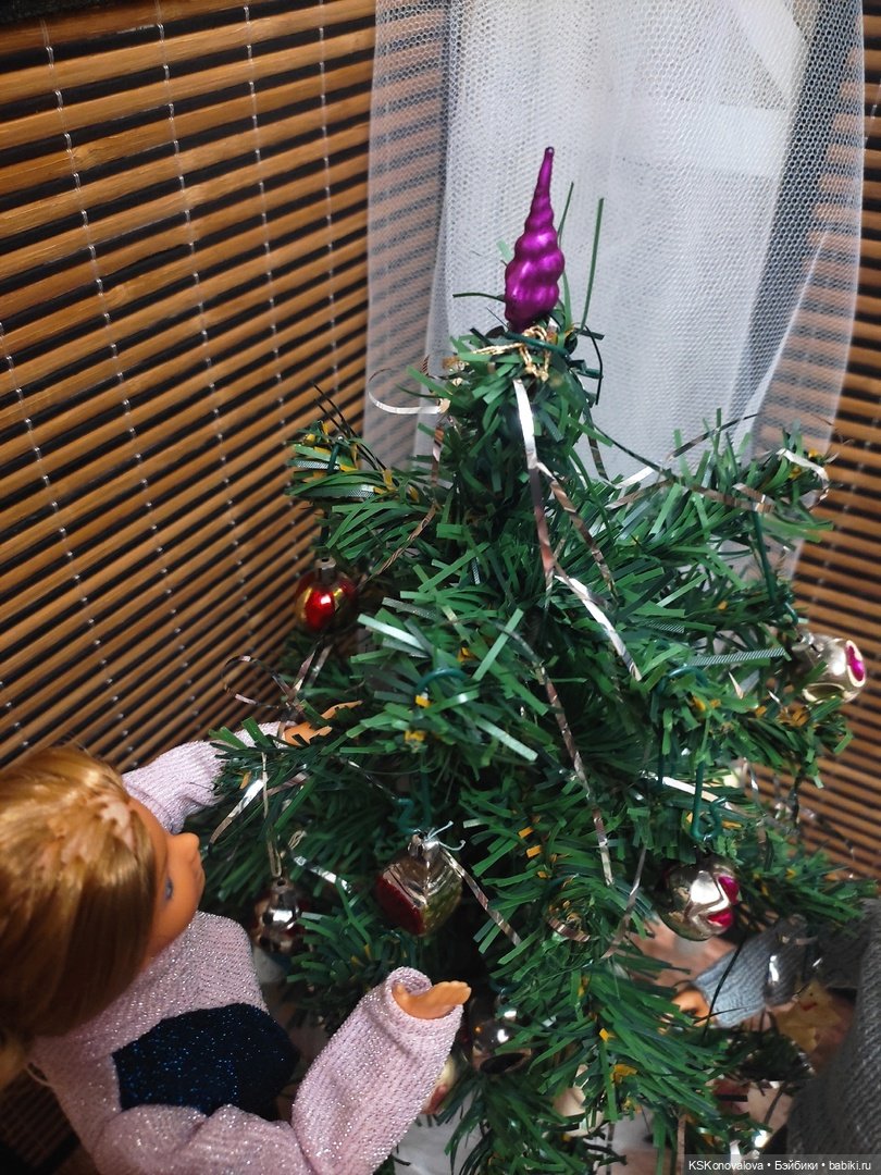 Новогодняя телепрограмма - "Х/ф Ирония судьбы или С легким паром" (фото 8)