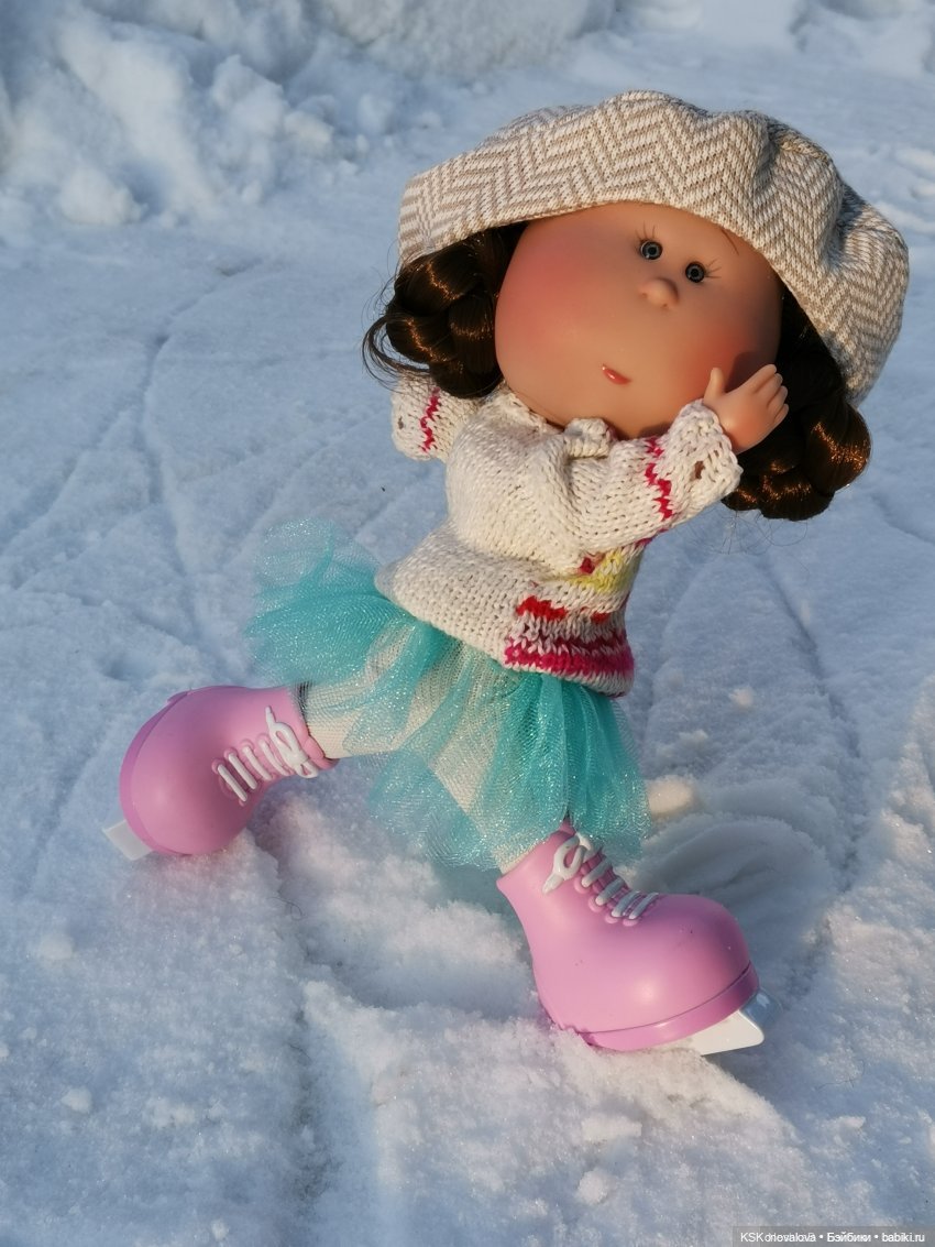 Новогодняя телепрограмма - "Ледовый бал"