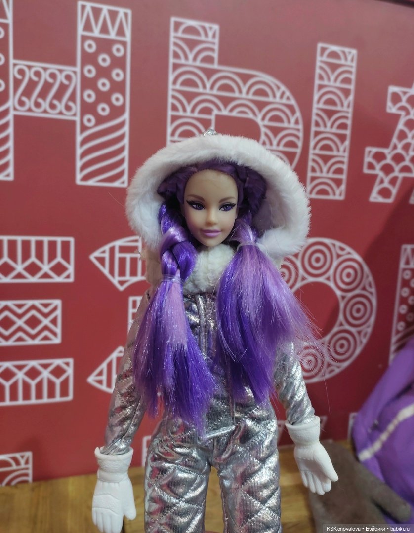 Каток — Куклы Barbie (Барби): Looks