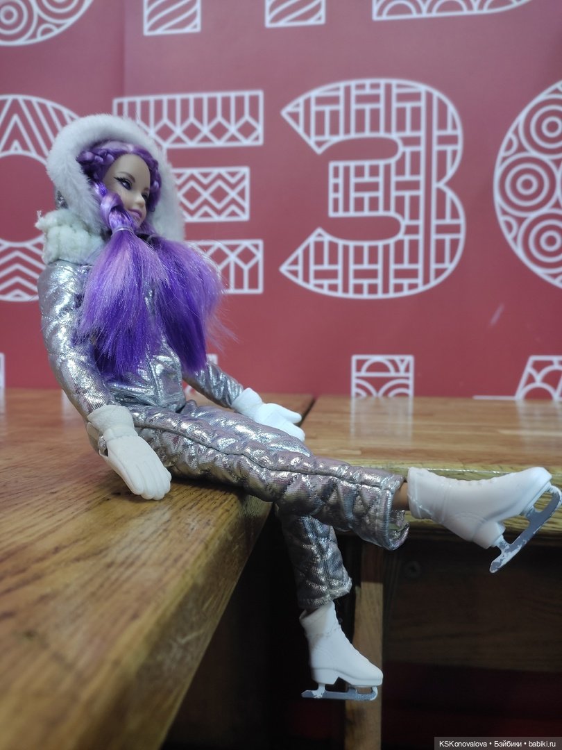 Каток — Куклы Barbie (Барби): Looks