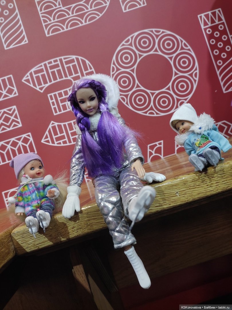 Каток — Куклы Barbie (Барби): Looks