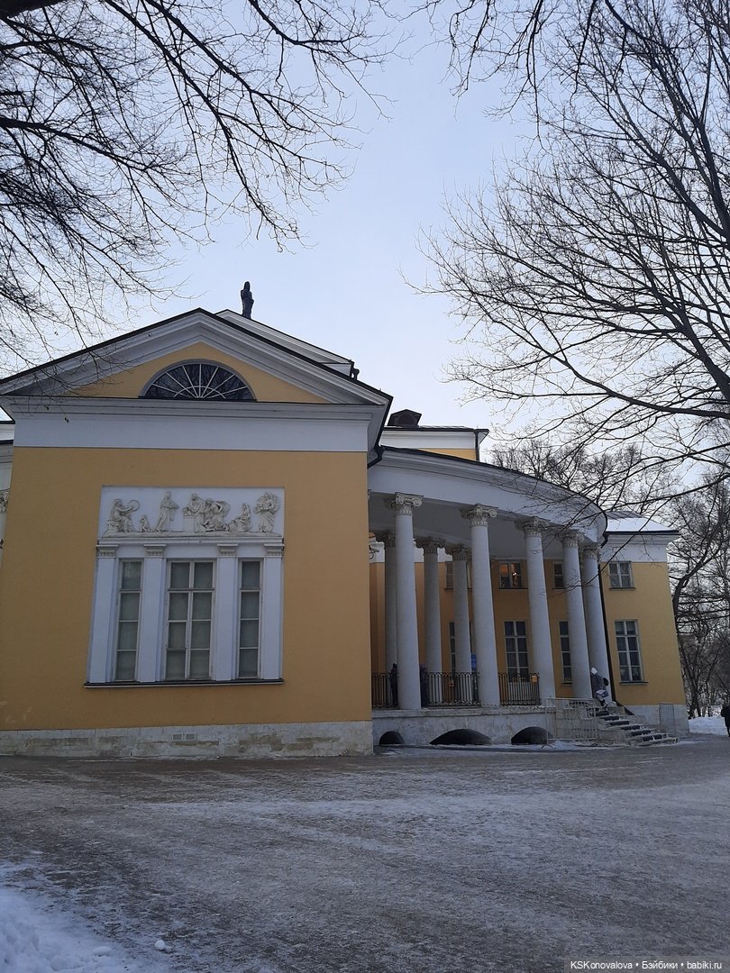 ПЕШКОМ. Люблино. Три тихих и уютных этажа старинной усадьбы