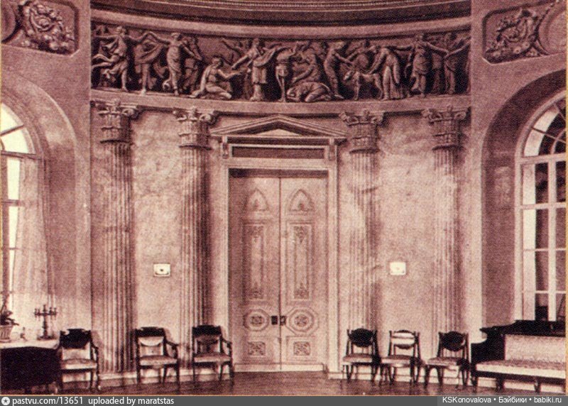 ПЕШКОМ. Люблино. Три тихих и уютных этажа старинной усадьбы