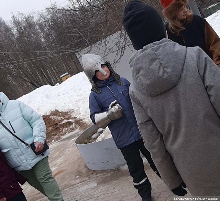 Деду Морозу Весна куклу подарила (фото 8)