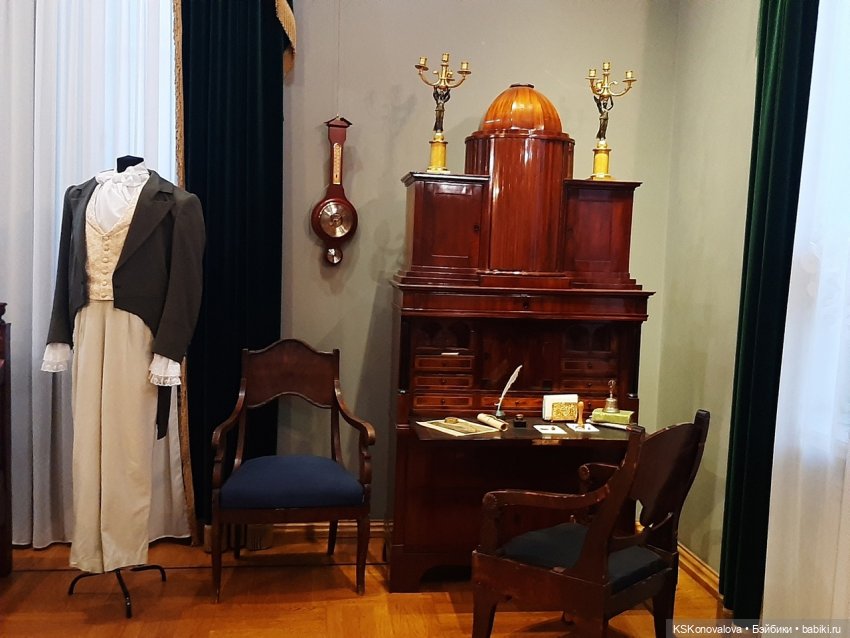 ПЕШКОМ. Люблино. Три тихих и уютных этажа старинной усадьбы