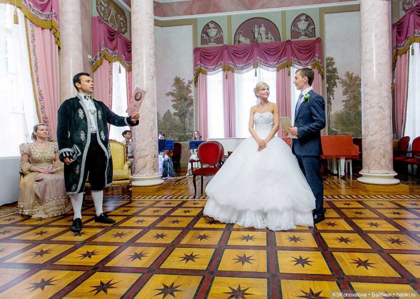 ПЕШКОМ. Люблино. Три тихих и уютных этажа старинной усадьбы