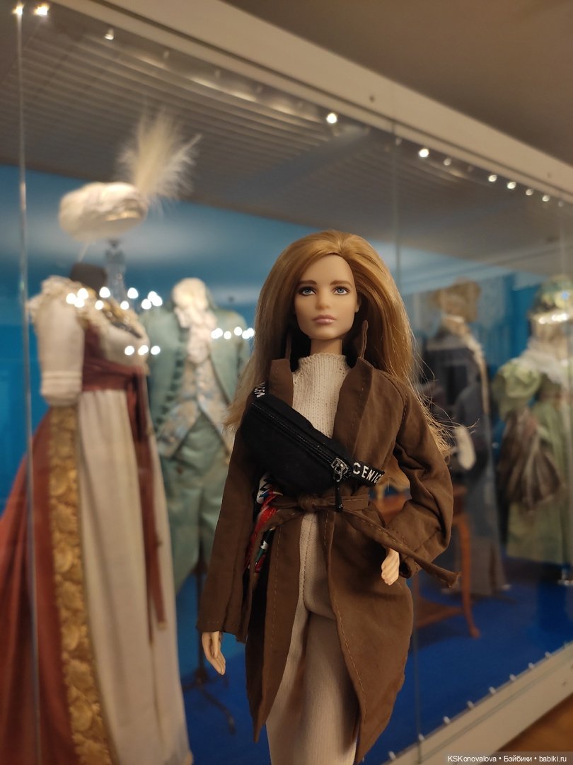 ПЕШКОМ. Люблино. Три тихих и уютных этажа старинной усадьбы