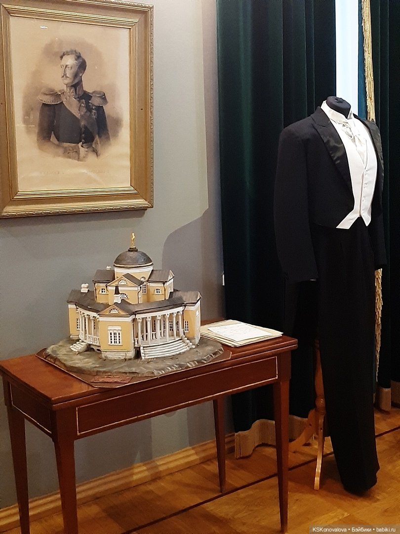 ПЕШКОМ. Люблино. Три тихих и уютных этажа старинной усадьбы